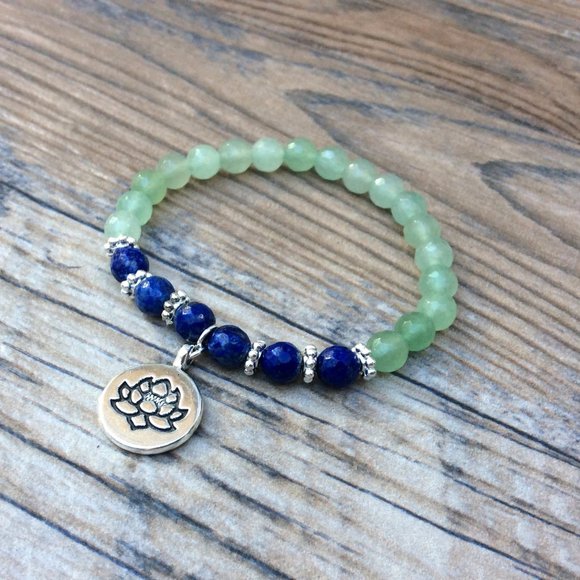 Aventurine bracelet with Lotus charm, Lapis, healing bracelet - Picture 2 of 9